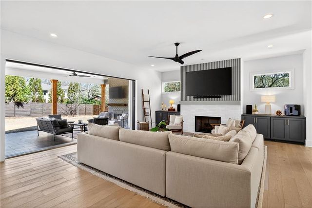 510 Windsor Parkway, Atlanta, GA 30342
