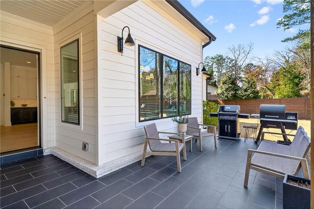 510 Windsor Parkway, Atlanta, GA 30342