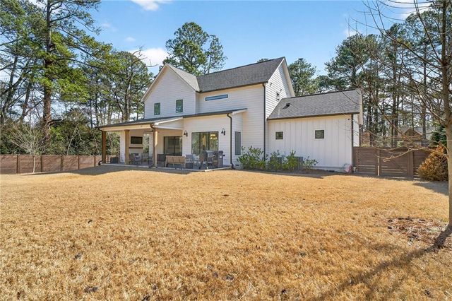 510 Windsor Parkway, Atlanta, GA 30342