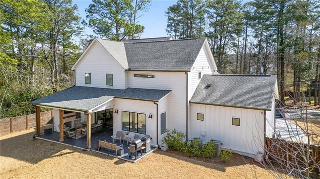 510 Windsor Parkway, Atlanta, GA 30342