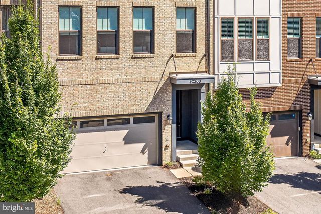 42300 CRAWFORD TER, Brambleton, VA 20148