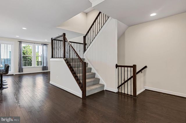 42300 CRAWFORD TER, Brambleton, VA 20148
