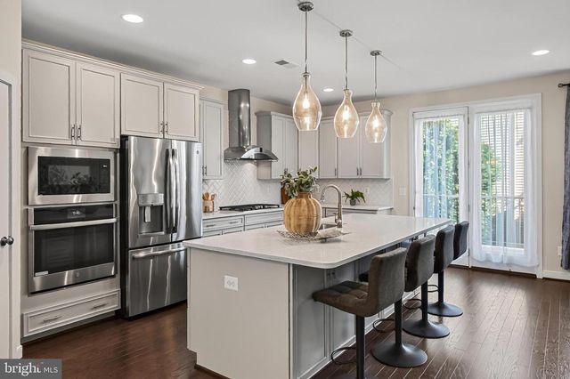 42300 CRAWFORD TER, Brambleton, VA 20148
