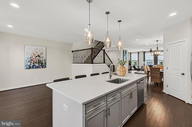 42300 CRAWFORD TER, Brambleton, VA 20148