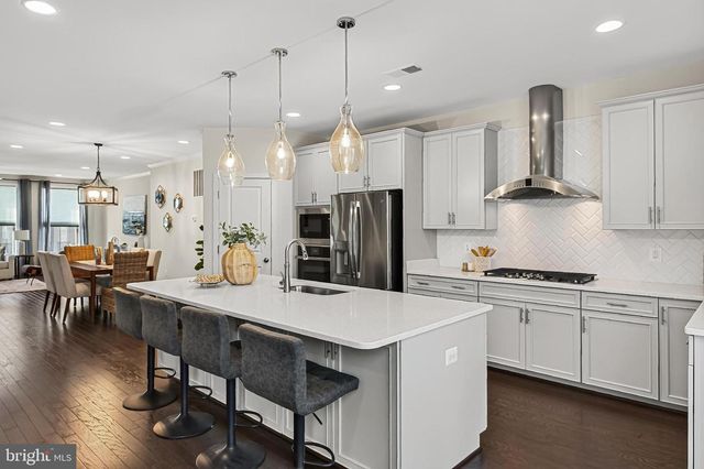 42300 CRAWFORD TER, Brambleton, VA 20148