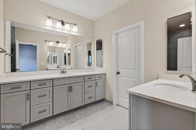 42300 CRAWFORD TER, Brambleton, VA 20148