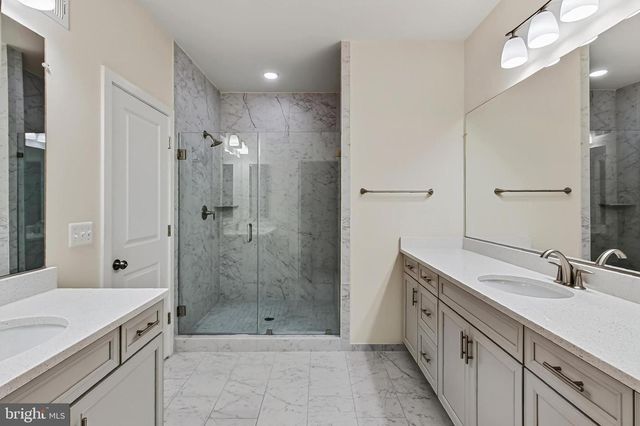 42300 CRAWFORD TER, Brambleton, VA 20148