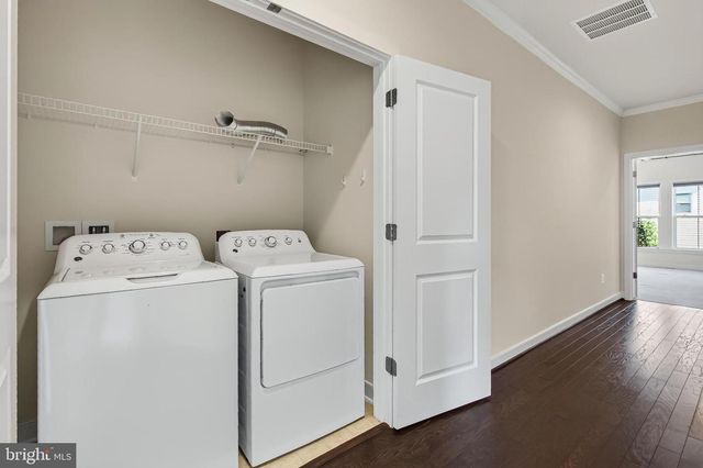 42300 CRAWFORD TER, Brambleton, VA 20148