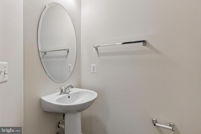 42300 CRAWFORD TER, Brambleton, VA 20148