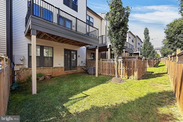 42300 CRAWFORD TER, Brambleton, VA 20148