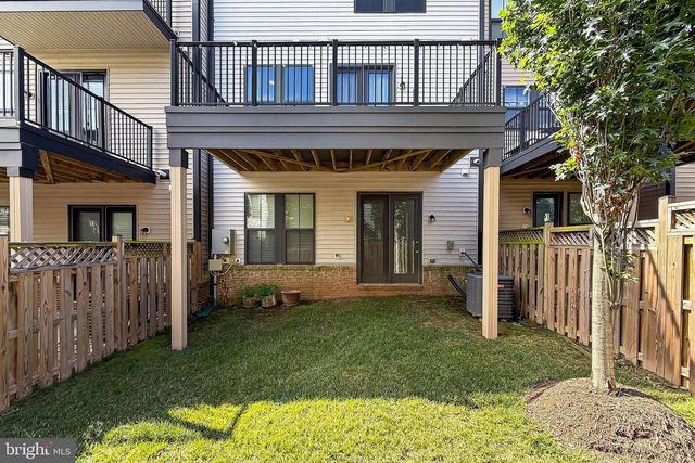 42300 CRAWFORD TER, Brambleton, VA 20148