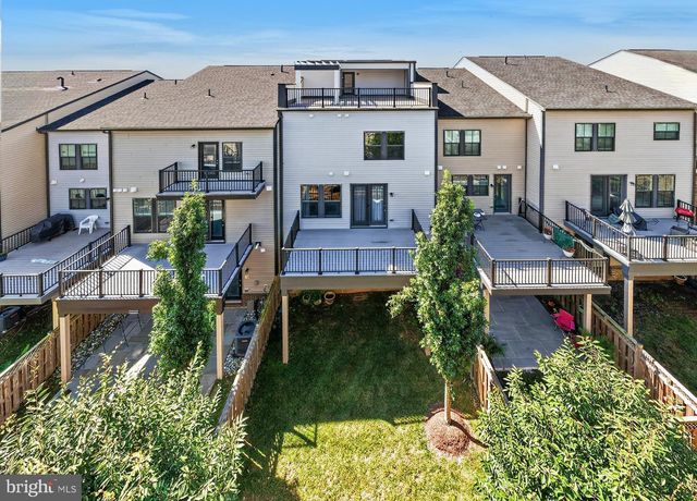 42300 CRAWFORD TER, Brambleton, VA 20148