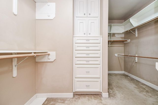 1240 Bingle Road, Spring Valley Village, TX 77055