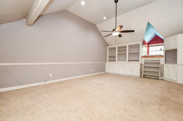 1240 Bingle Road, Spring Valley Village, TX 77055