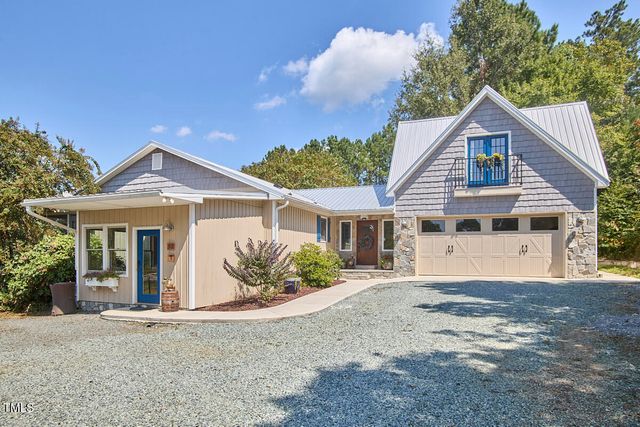 754 Epps Clark Road, Siler City, NC 27344