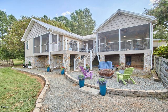 754 Epps Clark Road, Siler City, NC 27344