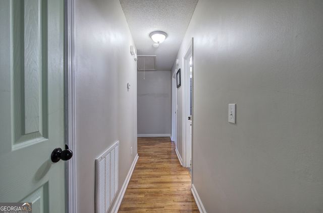 19 Canefield Drive, Cartersville, GA 30120