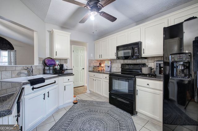 19 Canefield Drive, Cartersville, GA 30120