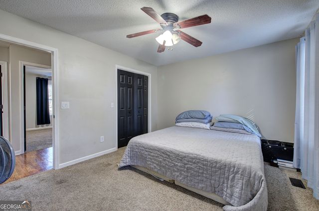 19 Canefield Drive, Cartersville, GA 30120