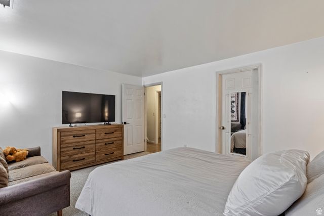 6191 S RAINSBOROUGH RD, Murray, UT 84121