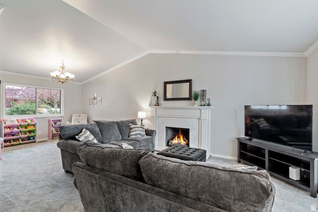 6191 S RAINSBOROUGH RD, Murray, UT 84121