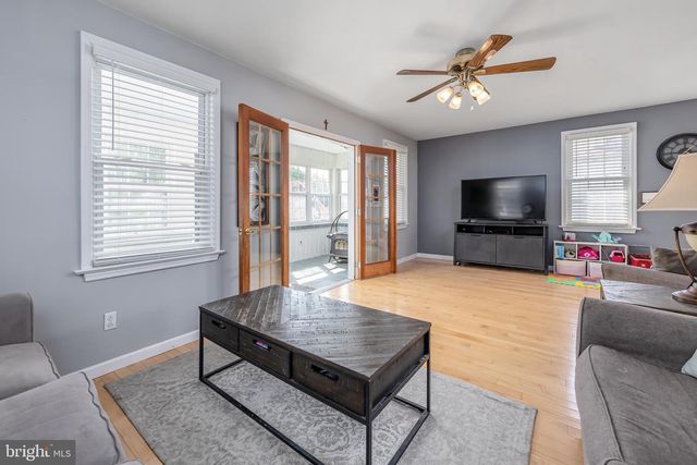 909 HIGHLAND BLVD, Gloucester City, NJ 08030