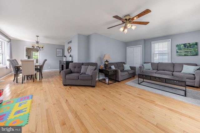 909 HIGHLAND BLVD, Gloucester City, NJ 08030