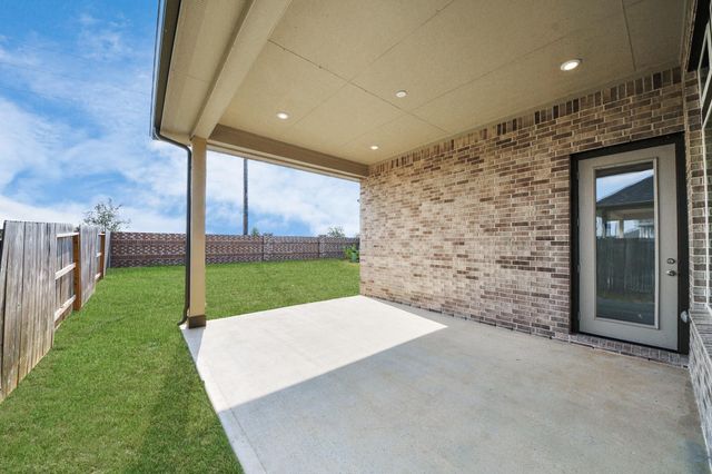 18843 Brego Lane, Tomball, TX 77377