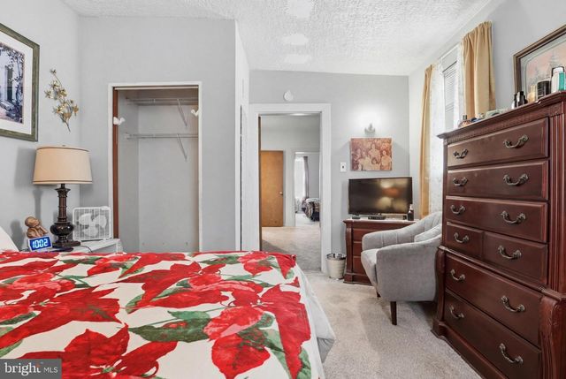 23 W 8TH AVE, York, PA 17404