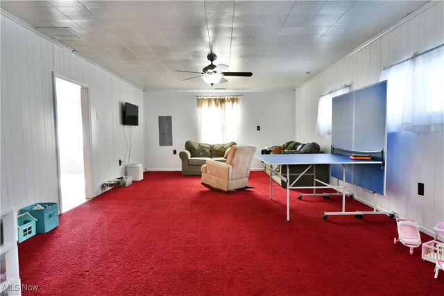 4202 Burkey Road, Austintown, OH 44515