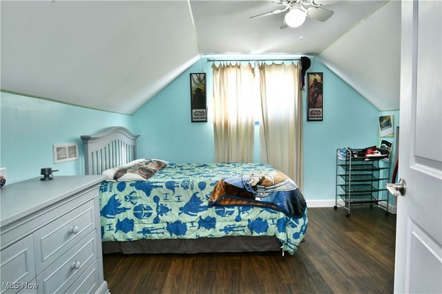 4202 Burkey Road, Austintown, OH 44515