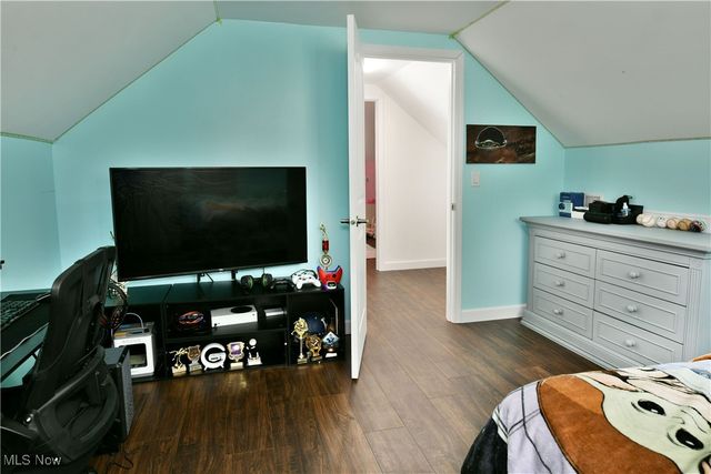 4202 Burkey Road, Austintown, OH 44515