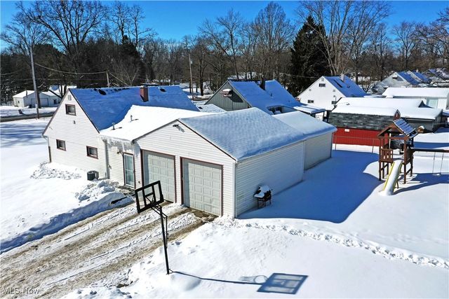 4202 Burkey Road, Austintown, OH 44515