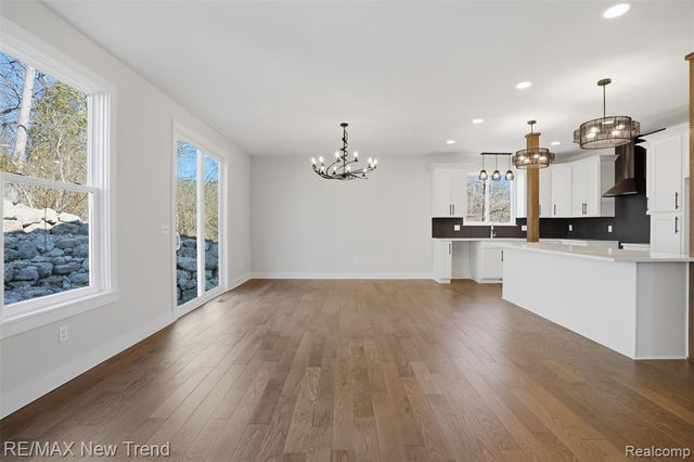 217 Summit View Lane, Milford, MI 48381