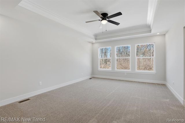 217 Summit View Lane, Milford, MI 48381