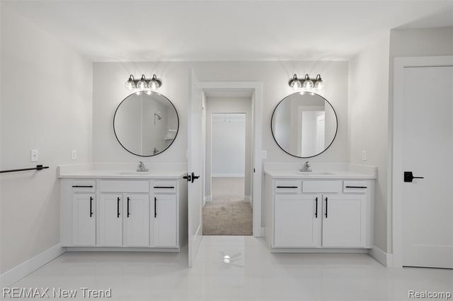 217 Summit View Lane, Milford, MI 48381