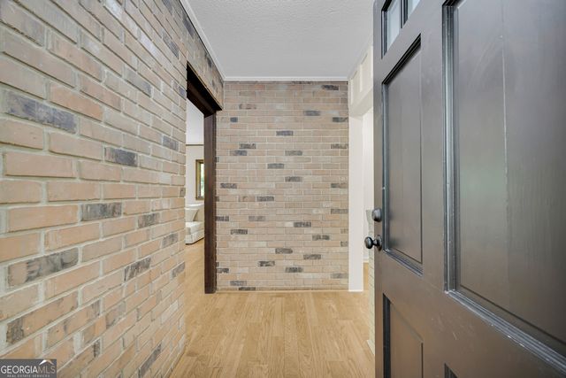 231 Honeysuckle Drive, Commerce, GA 30529