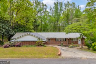 231 Honeysuckle Drive, Commerce, GA 30529