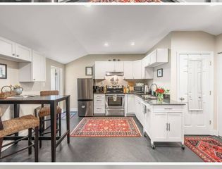 480 Saint Andrews Boulevard B, Charleston, SC 29407