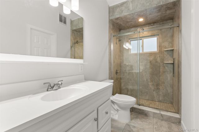 339 Halbert Drive, Holbrook, NY 11741