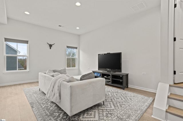 341 Regent Drive, Duncan, SC 29334