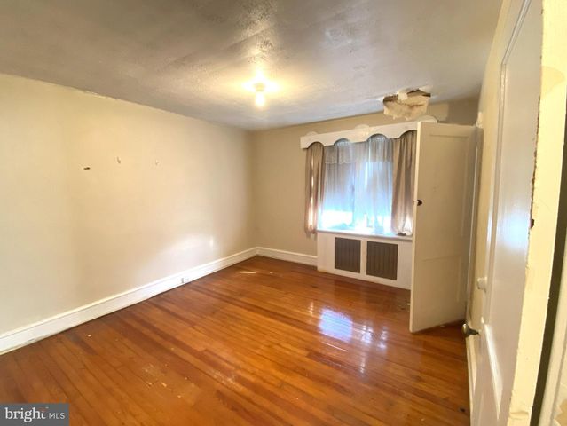 2011 N WEST ST, Wilmington, DE 19802