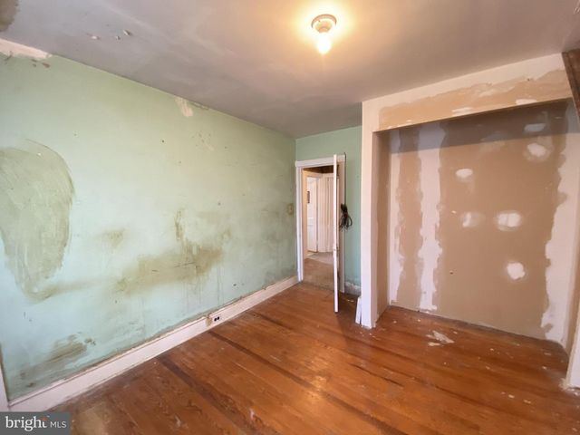 2011 N WEST ST, Wilmington, DE 19802