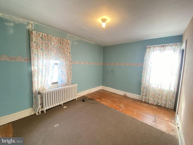 2011 N WEST ST, Wilmington, DE 19802