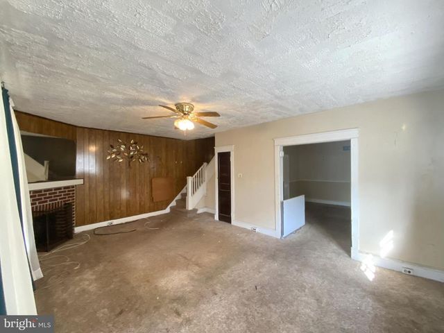 2011 N WEST ST, Wilmington, DE 19802