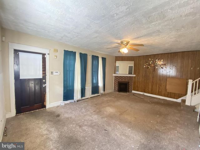 2011 N WEST ST, Wilmington, DE 19802