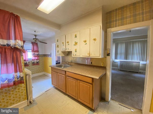 2011 N WEST ST, Wilmington, DE 19802