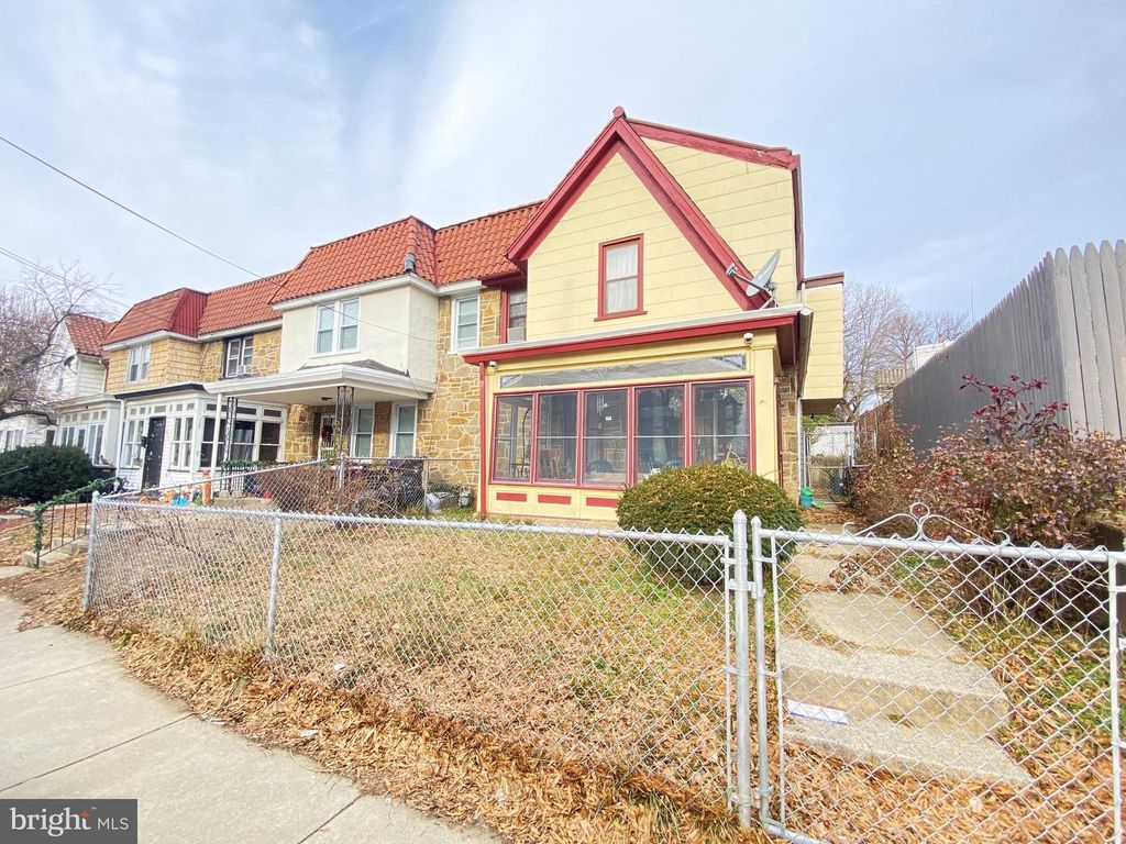 2011 N WEST ST, Wilmington, DE 19802