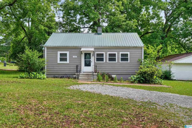 1541 27TH AVENUE N, Hueytown, AL 35023