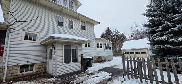 83 Highland Drive, Amherst, NY 14221